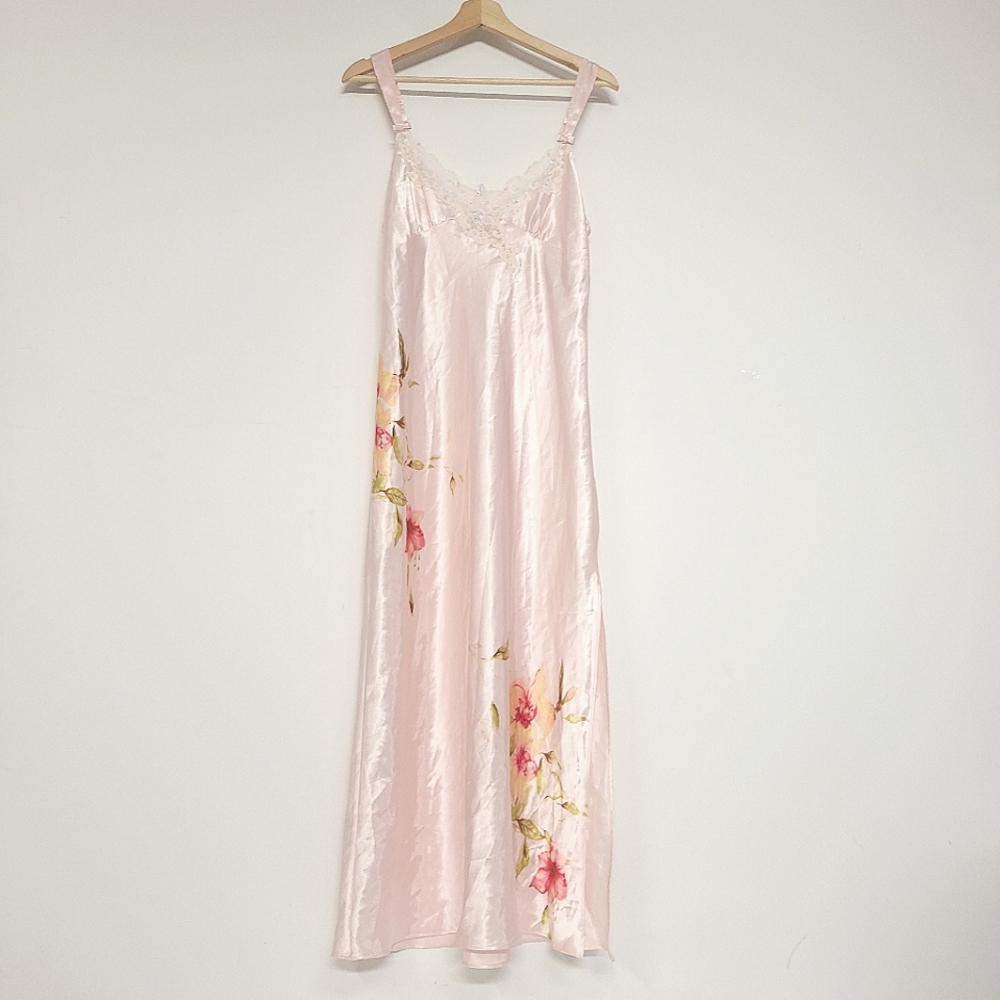 Valerie Stevens vintage  Pink Lace Floral Slip Nightgown,sz small